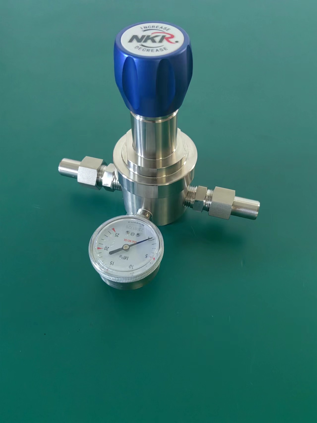 二氧化碳高压背压阀