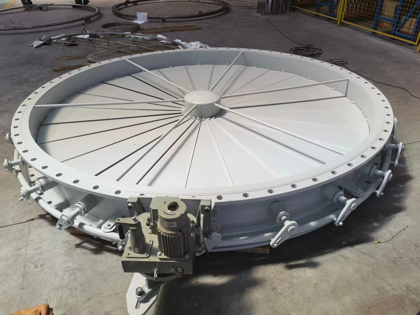 DN2400花瓣式电动风量调节蝶阀